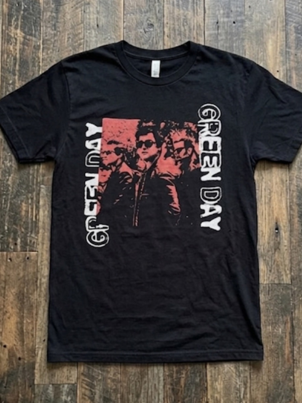 Green Day tour shirt, size medium